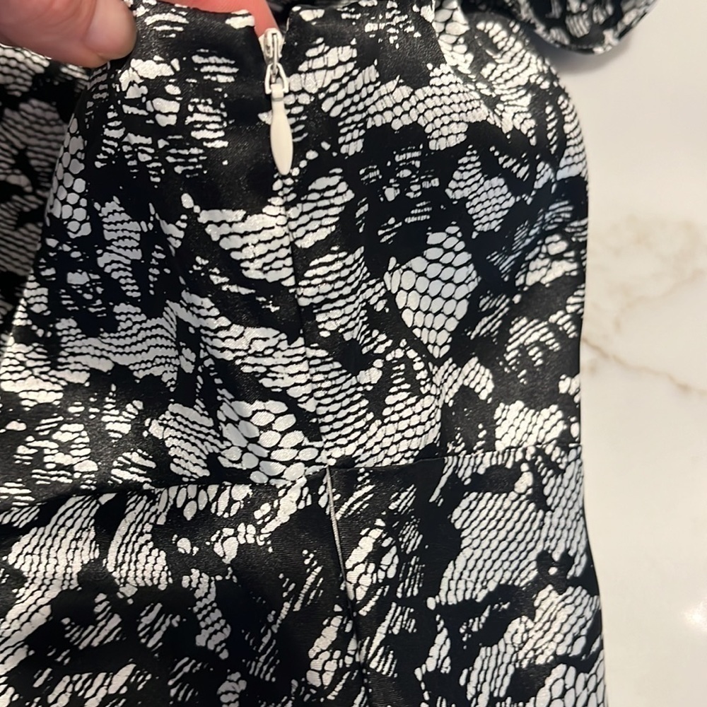 Michael Kors Satin V-Neck Midi Dress size 6 - Picture 6 of 10